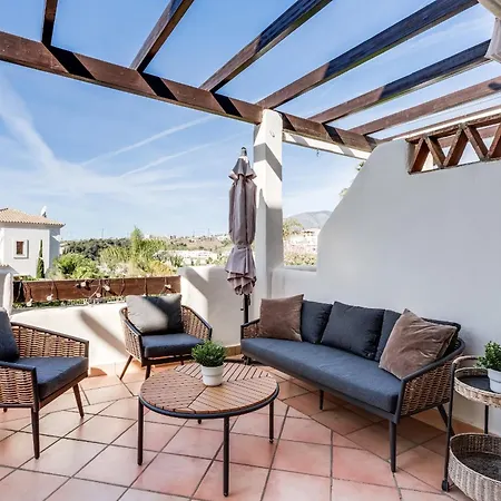 Sunset Golf - With Pool And Parking Apartment